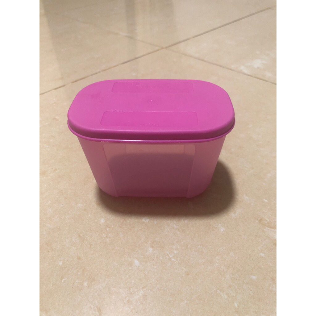 pl toples kecil tupperware