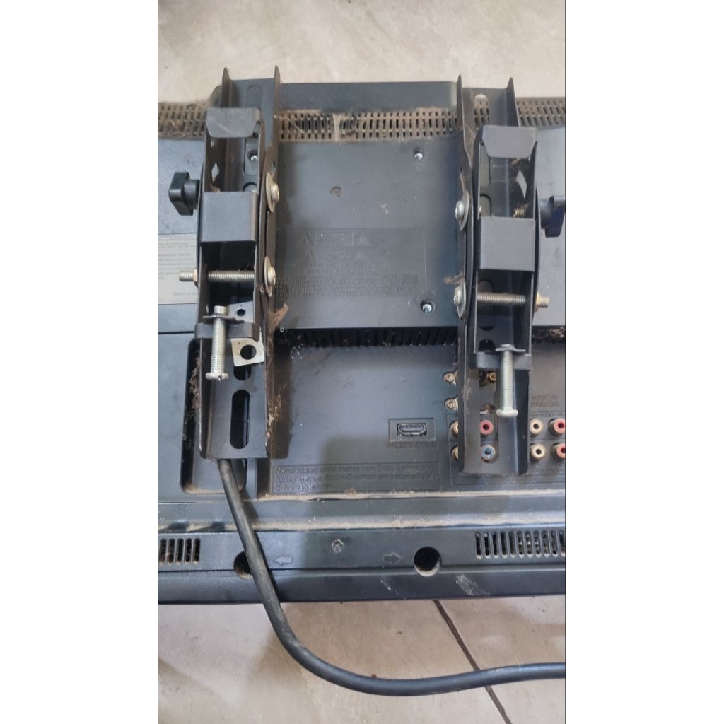 Bracket TV 14-43 inch bekas