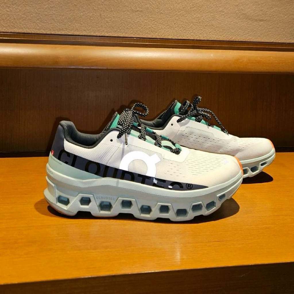 ON RUNNING CloudMonster