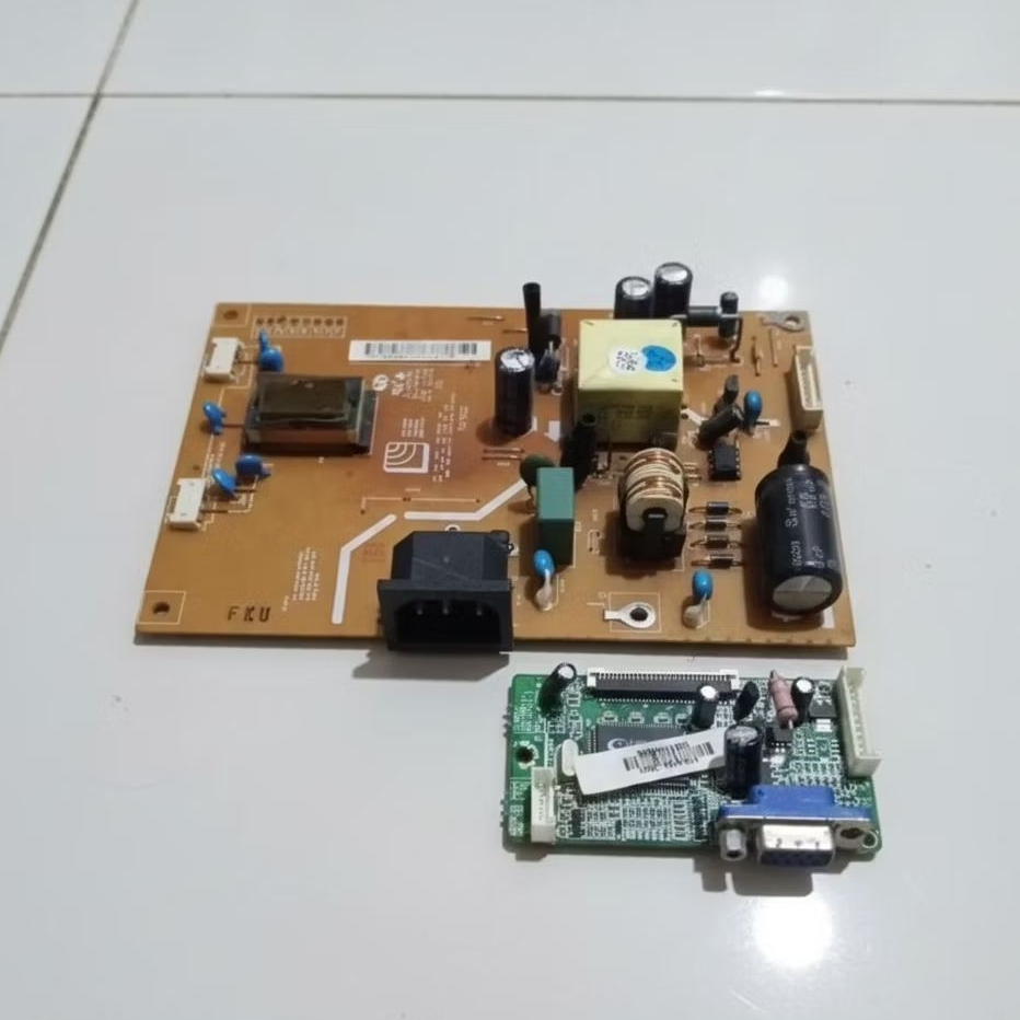 Motherboard dan Power Supply Monitor LG FLATRON L177WSB-PF