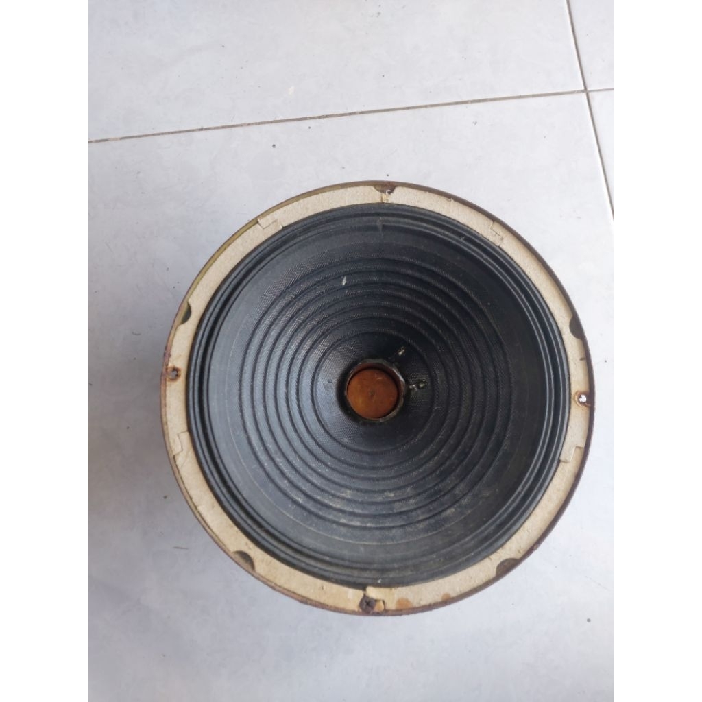 speaker rrt 10 inch bekas sepul ulang suara normal cocok untuk suara mid