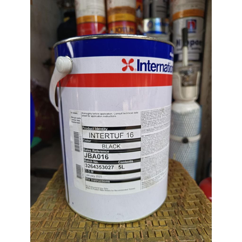 Cat international 5 liter warna hitam doff