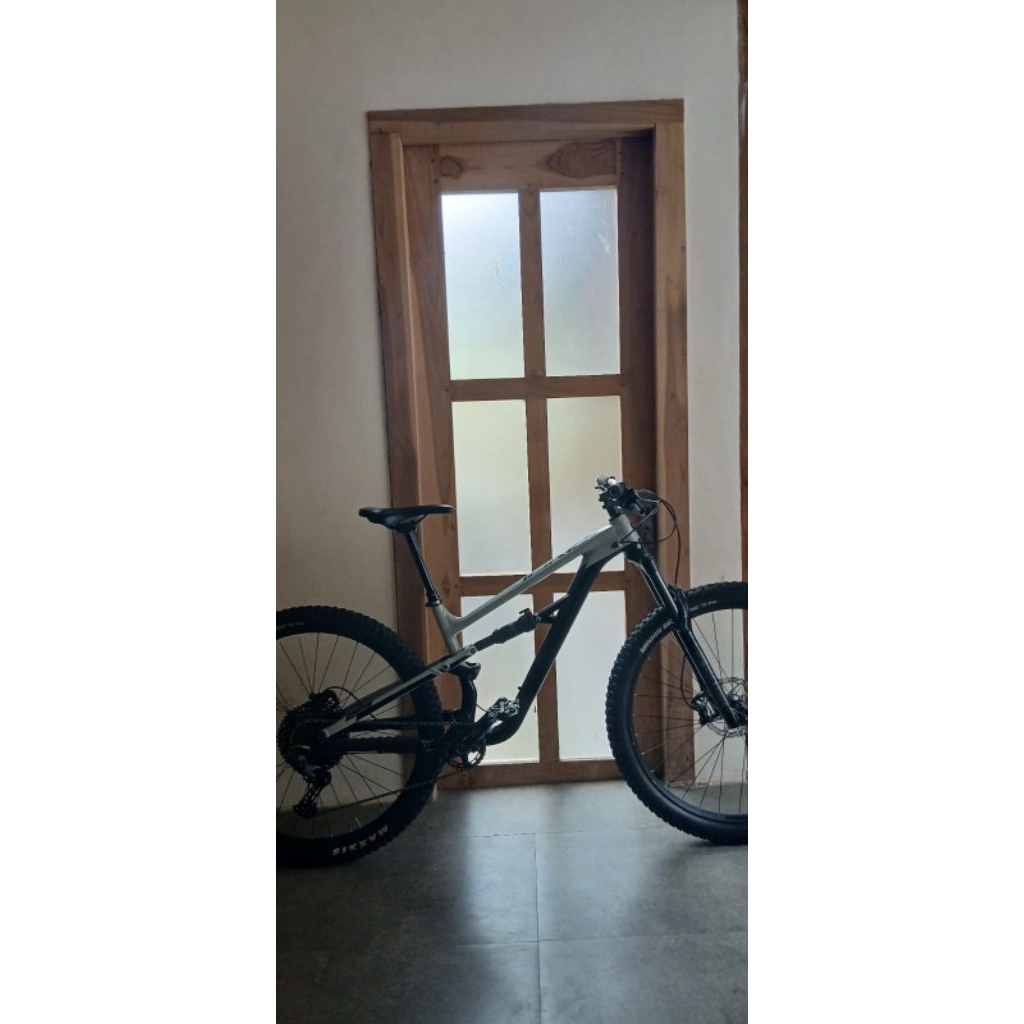 Sepeda Polygon Siskiu T7 size M29 second upgrade