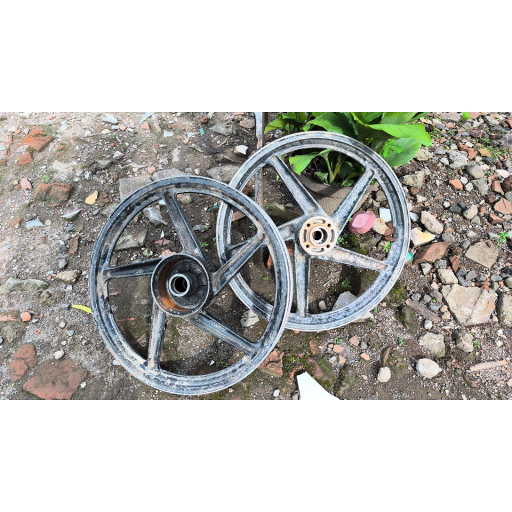 Velg rasing EXCEL Depan belakang Suzuki Smash Smash titan Shogun Original Second