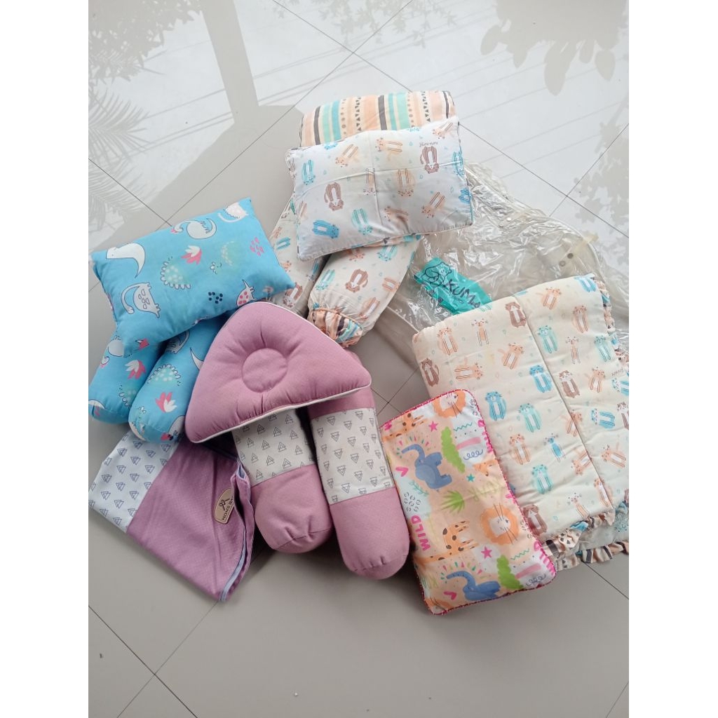 Kasur Kuma Kuma bantal guling selimut preloved