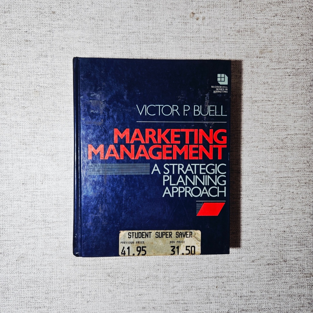 Buku Marketing Management A Strategic Planning Approach: Victor P Buell