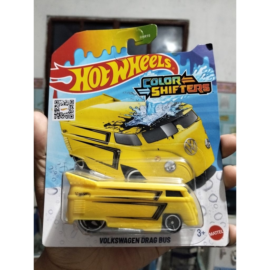 Hot Wheels Colour Shifters "VOLKSWAGEN DRAG BUS"