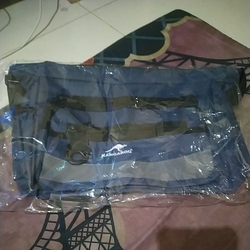 Tas wanita selempang warna biru