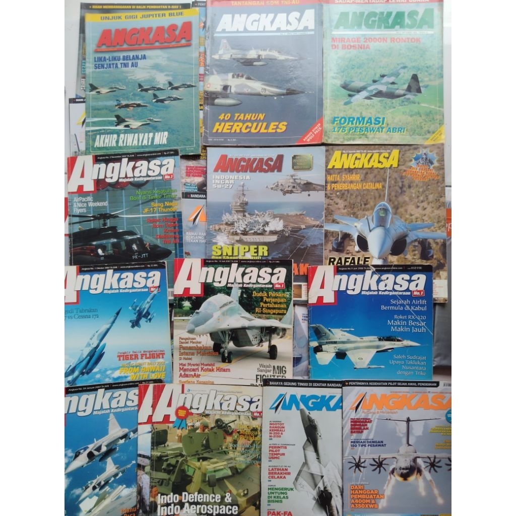 Majalah Jadul Majalah ANGKASA Terbang & Menjelajah Majalah Kedirgantaraan
