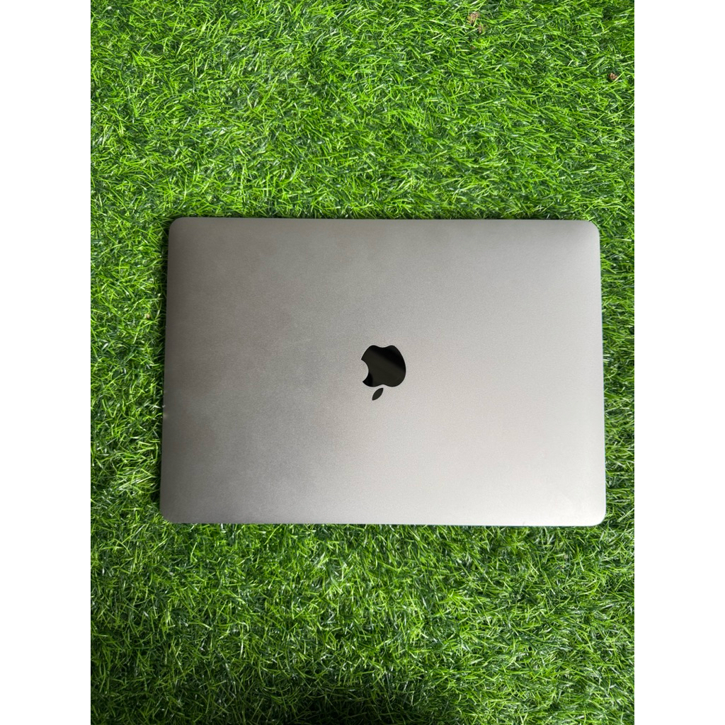 Macbook Air M1 8/256 iBox