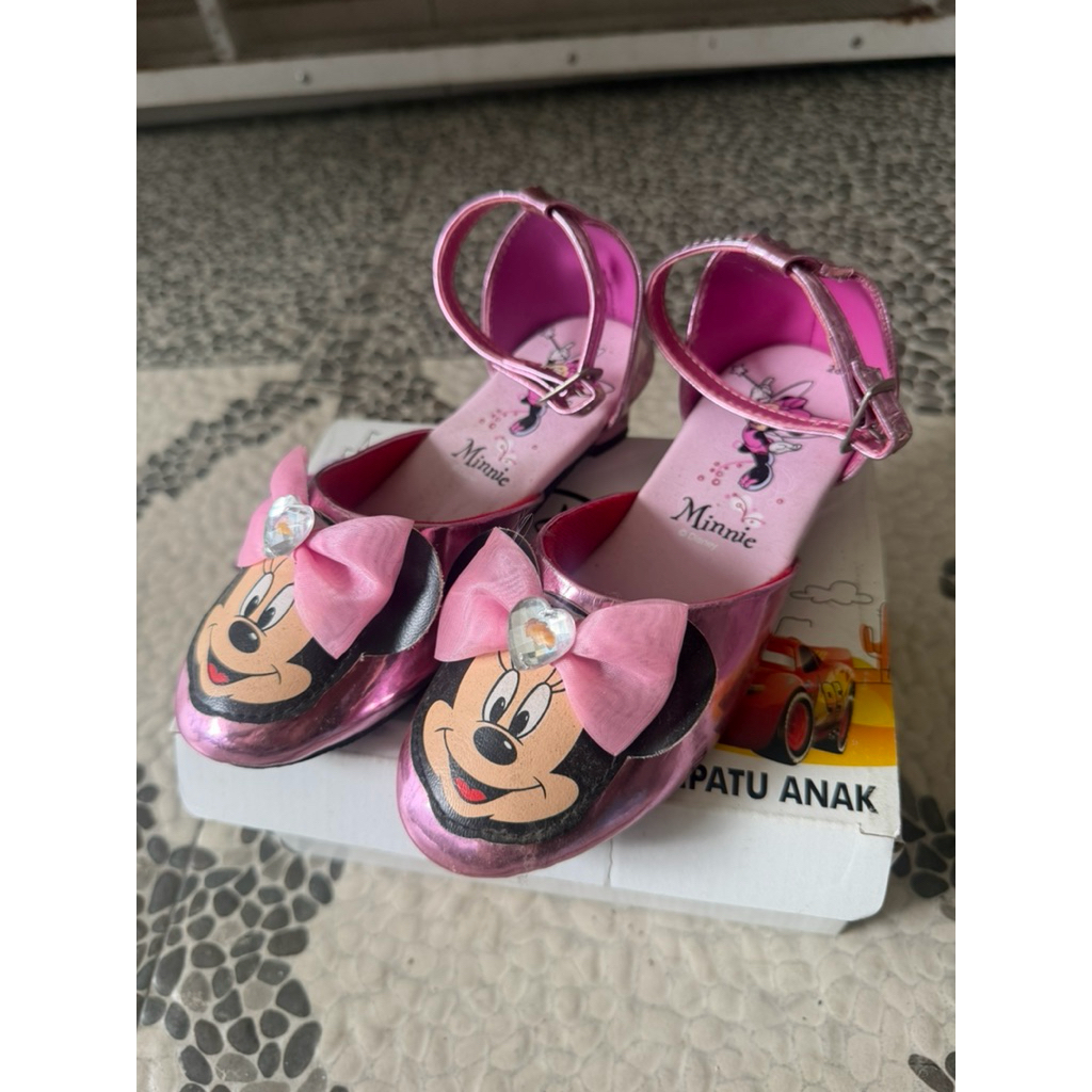 PL sepatu anak brand Disney Minnie Mouse