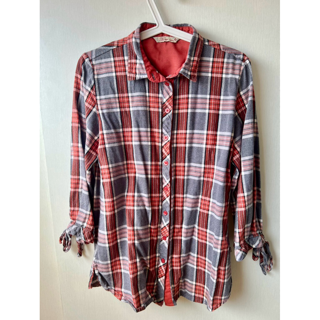 Kemeja Wanita Branded Triset Original Preloved Garis Kotak Merah