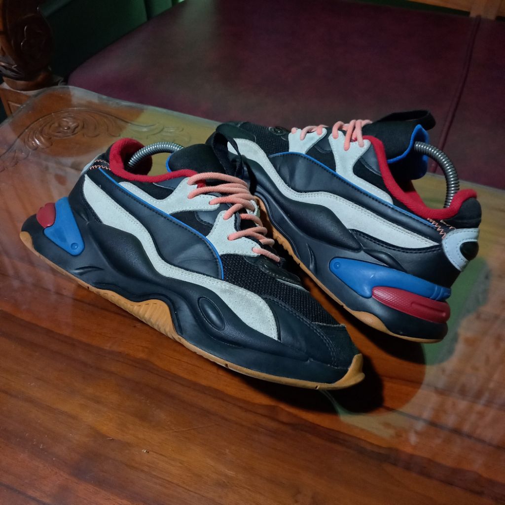 PUMA RS-2K SEPATU SPORT SNEAKERS SECOND BRANDED