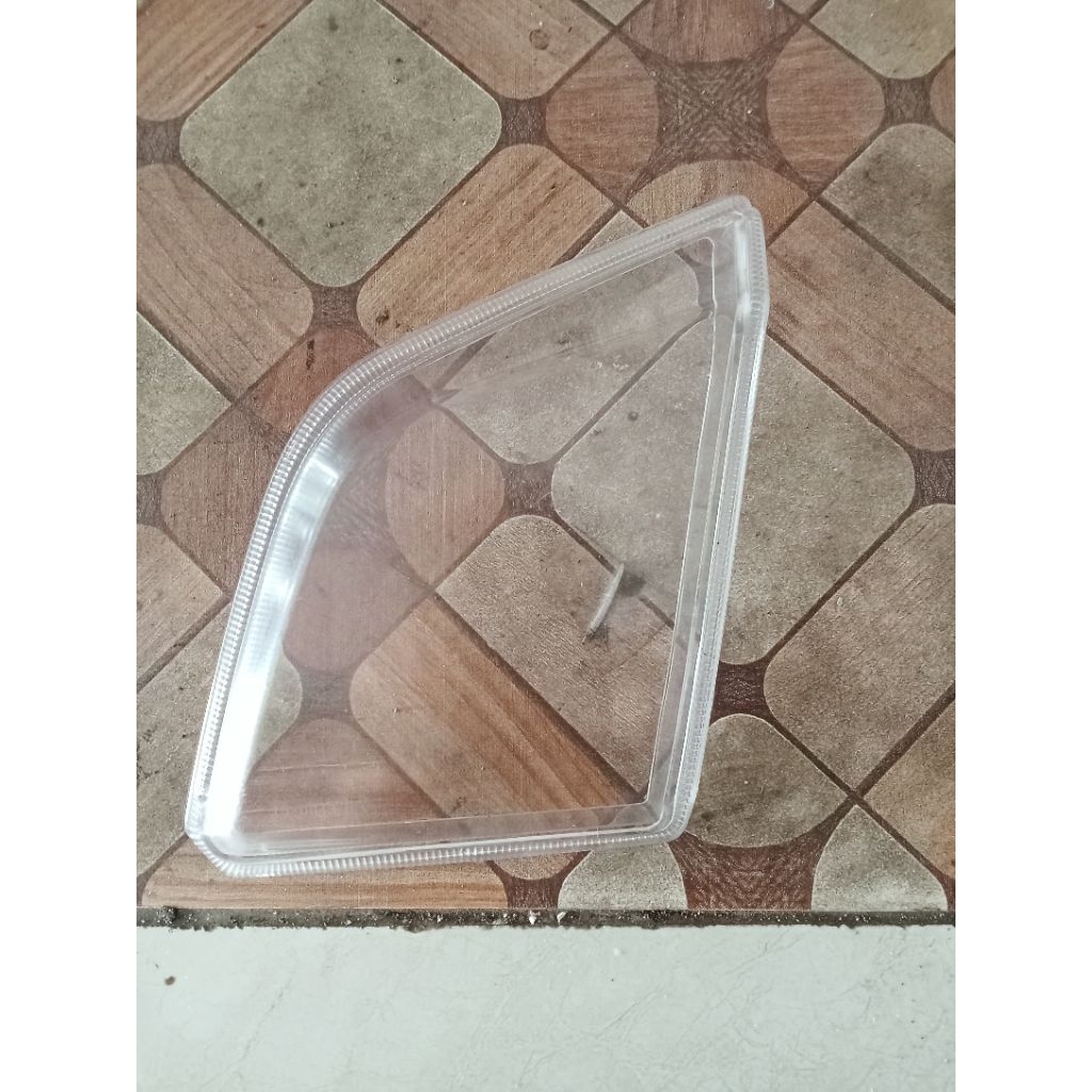 Mika lampu bagasi Agya/Ayla TRD kanan