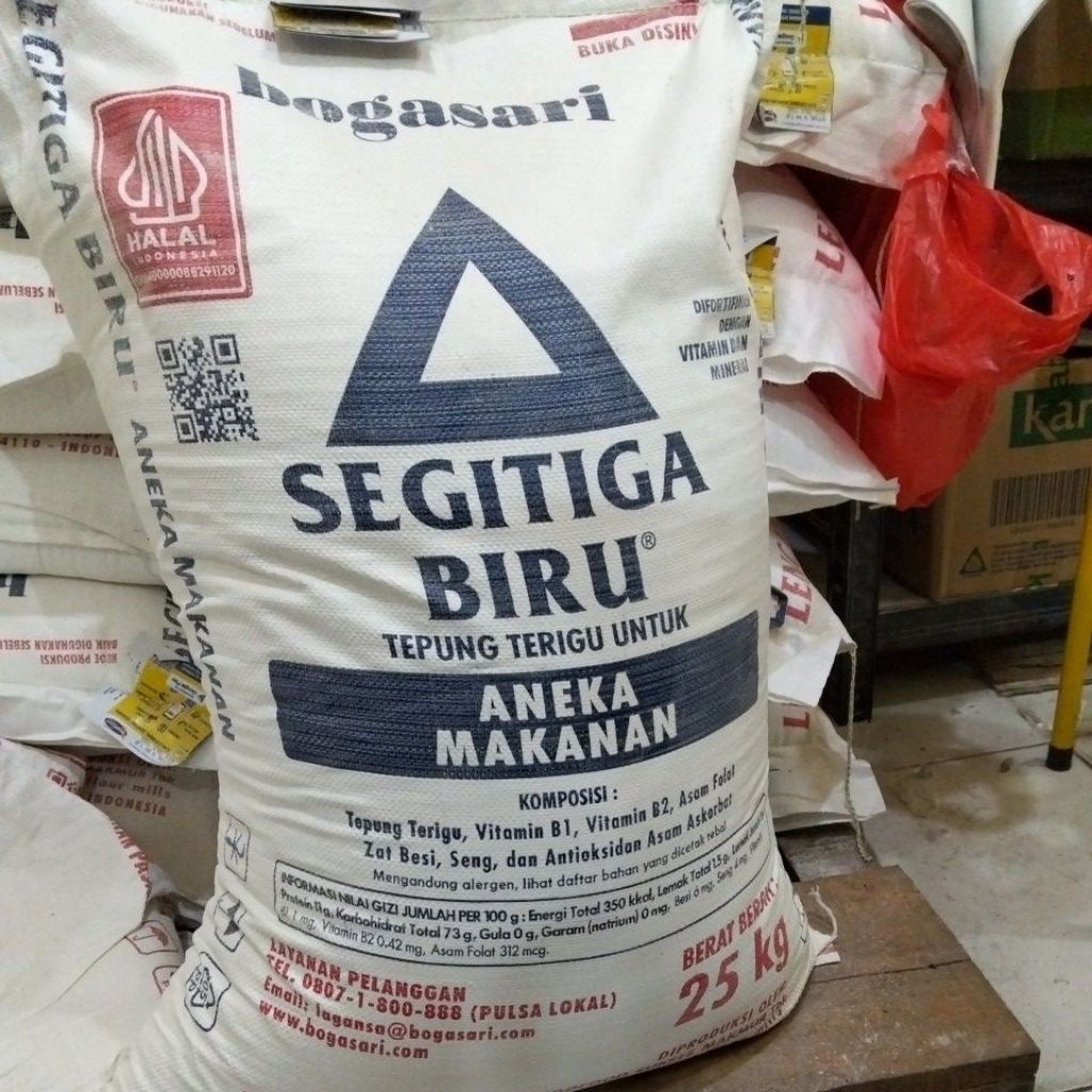 Terigu Segitiga Biru 25 kg