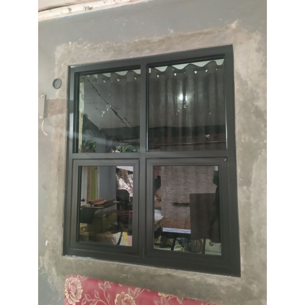 jendela aluminium dan Kaca mati