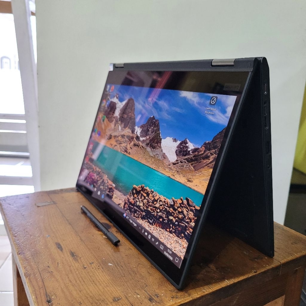 Lenovo Thinkpad X390 Yoga