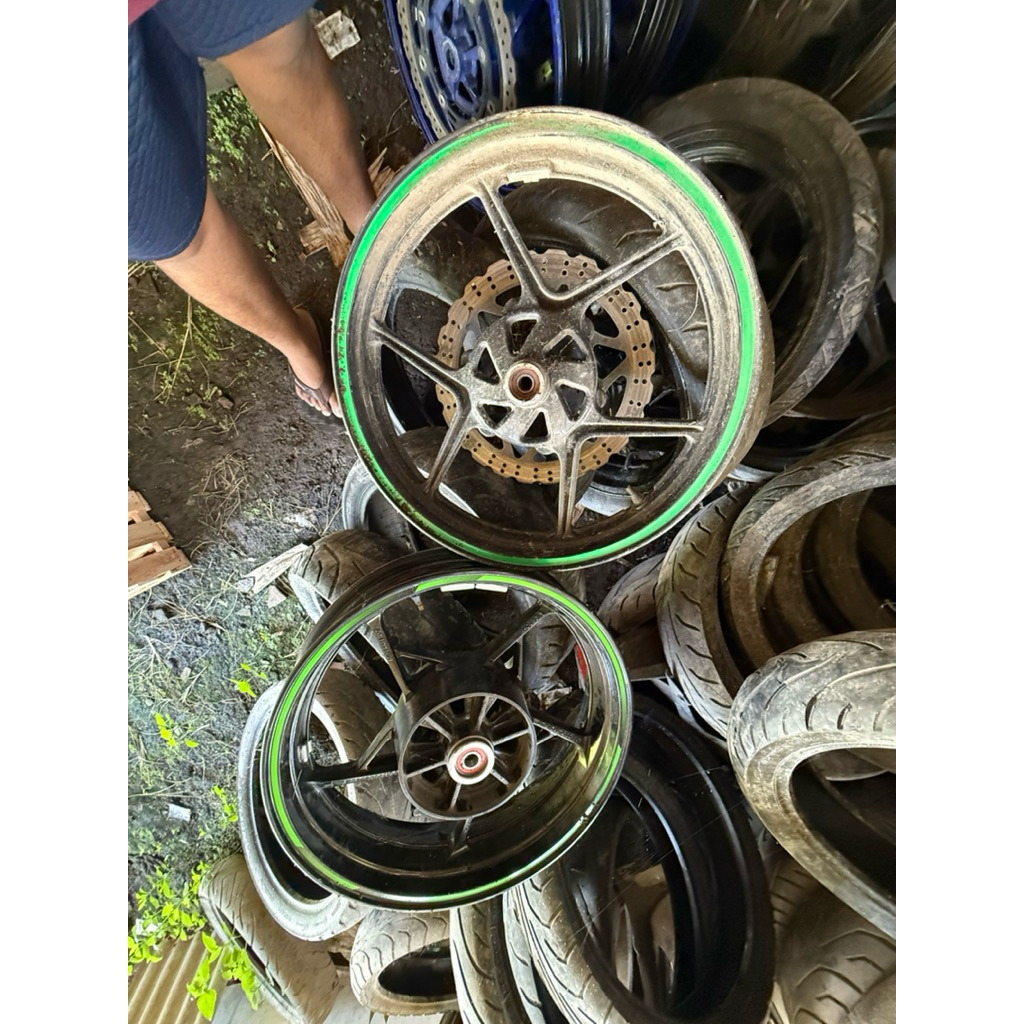velg depan belakang ninja 250r / karbu original