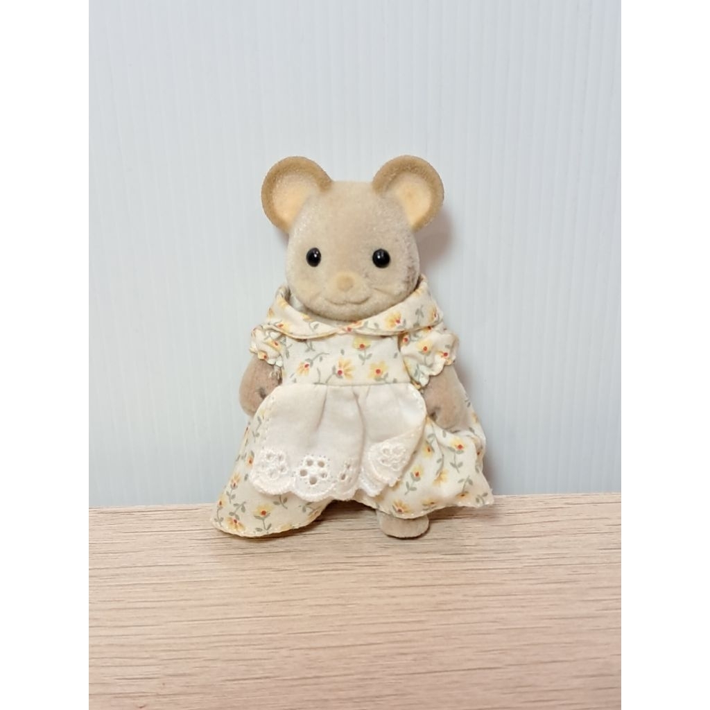 Sylvanian Families - Maces Mouse City Field Mom Dress Kuning