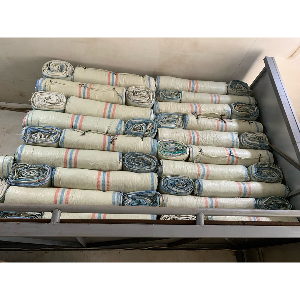 Karung plastik bekas ukuran isi 100kg