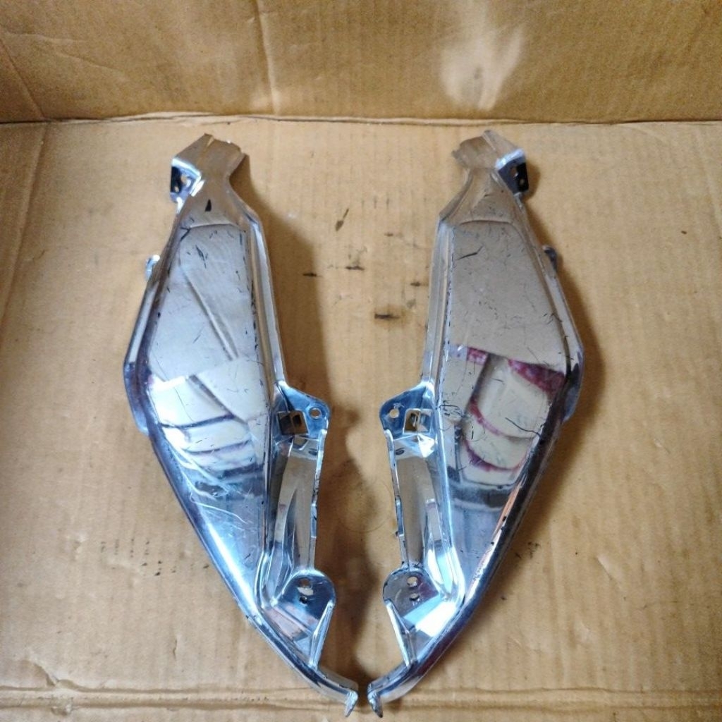 Reflektor Chrome Alis Honda PCX 160 Original