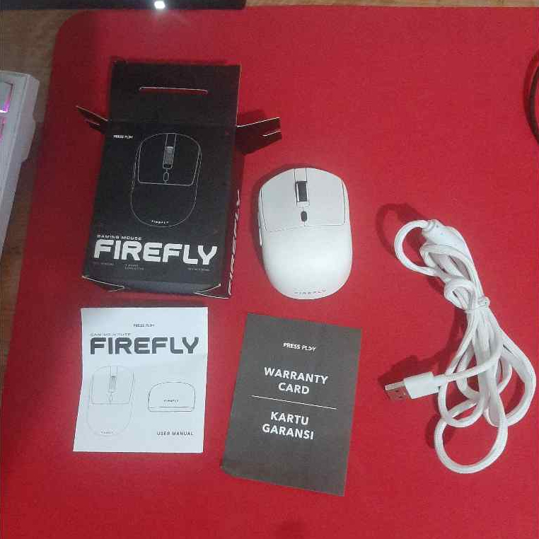 Firefly Micro Wireless Gaming Mouse Pressplay Second
