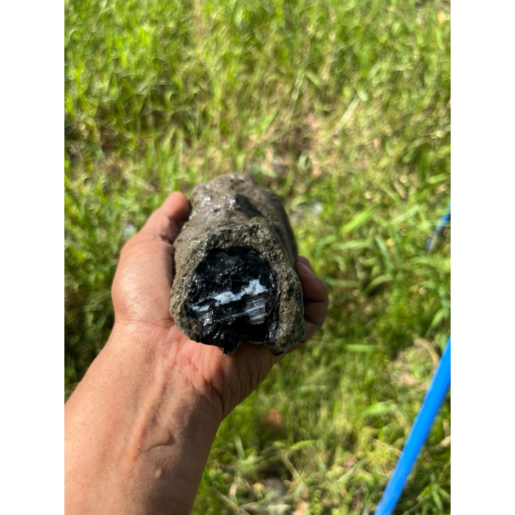 Black opal sempur banten