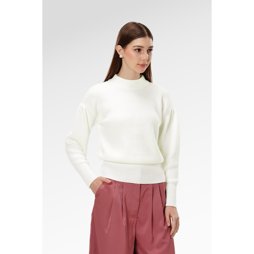 Benang Jarum - Sweat Shirt With Puff Sleeve - White