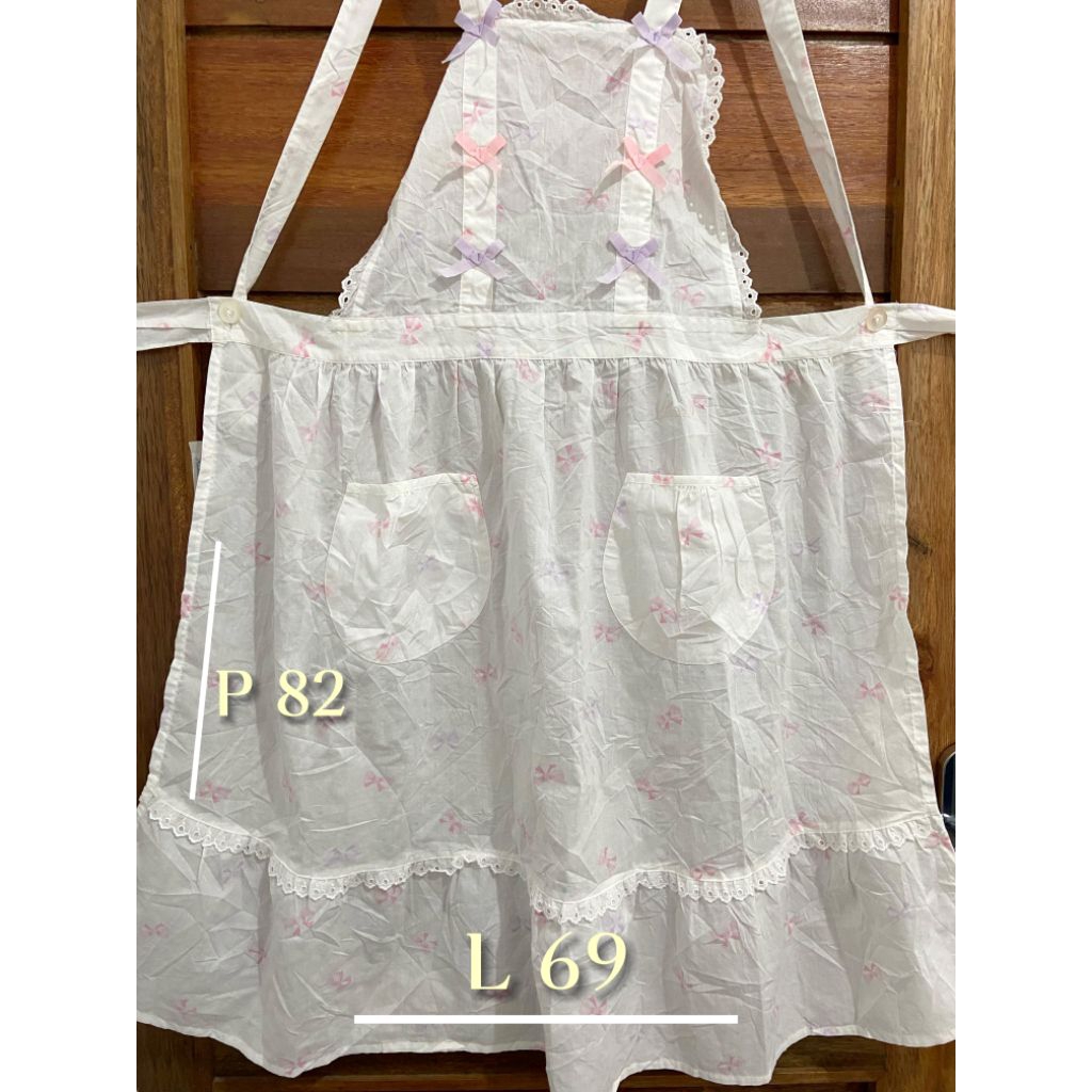 preloved apron masak dewasa renda vintage pita