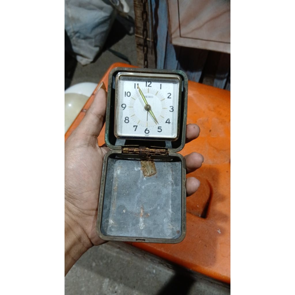 Jam saku 155rb jadul antik vintage lawas kuno display anggap mati