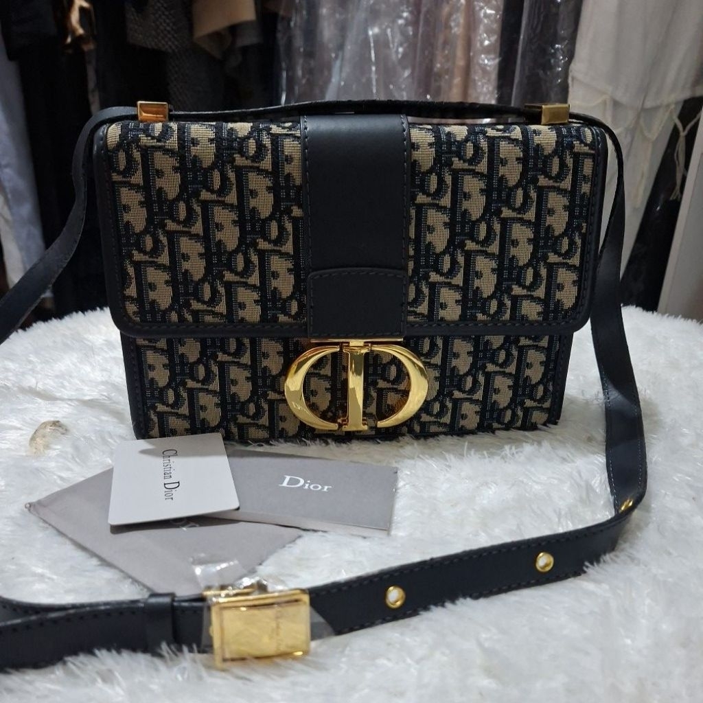 tas preloved cd montaigne