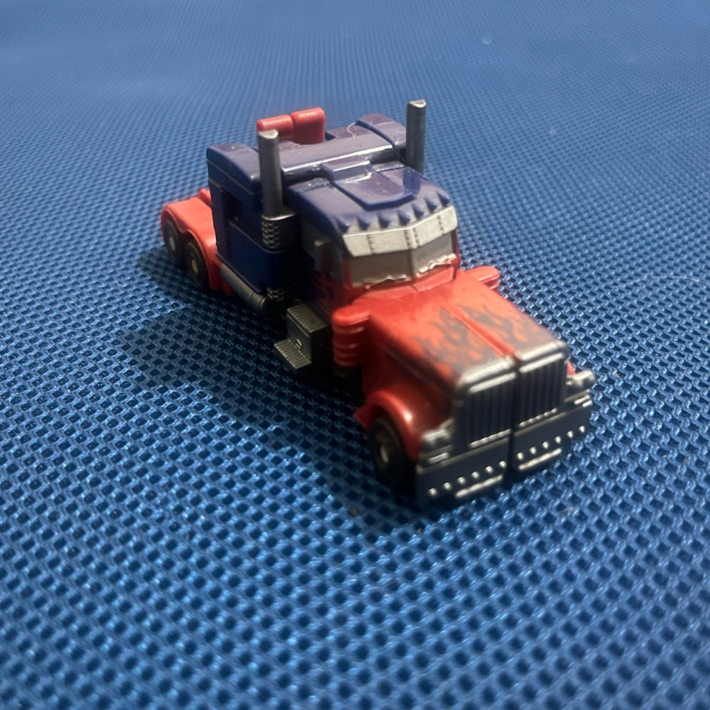 Transformers DOTM commander class Optimus Prime (minus)