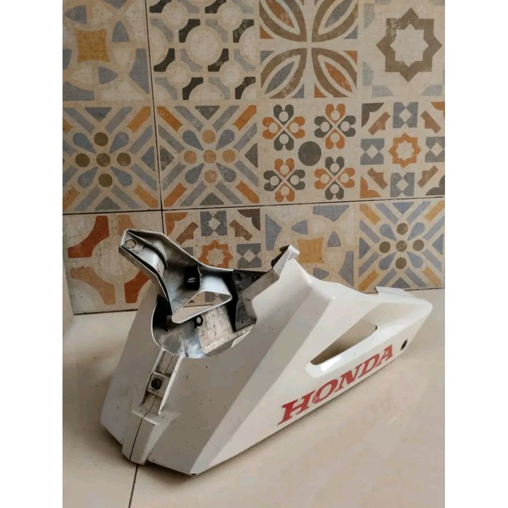 Undercowl CBR 150R