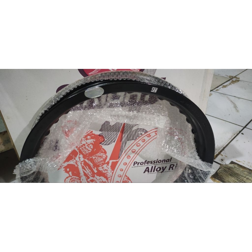 Velg TK Racing ukuran 185-14 warna hitam