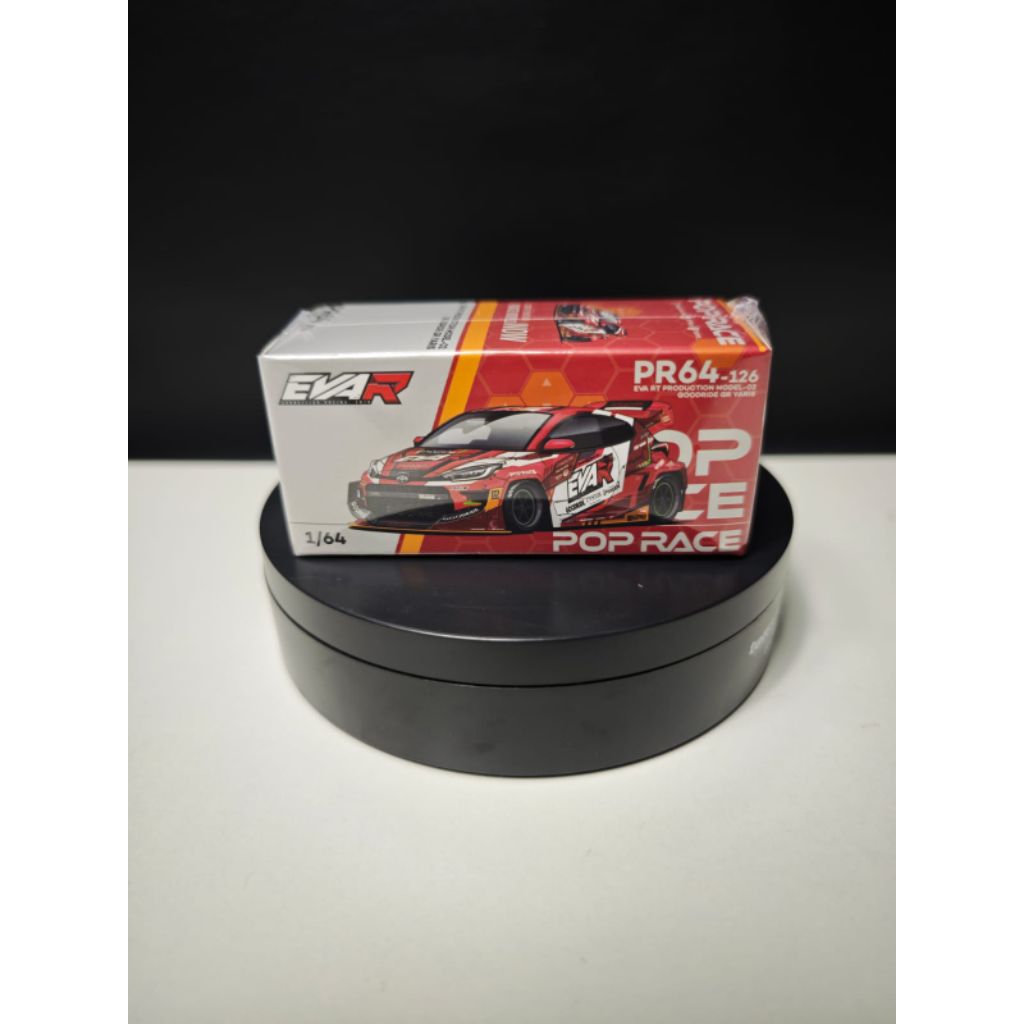 Pop Race GR Yaris Eva Red