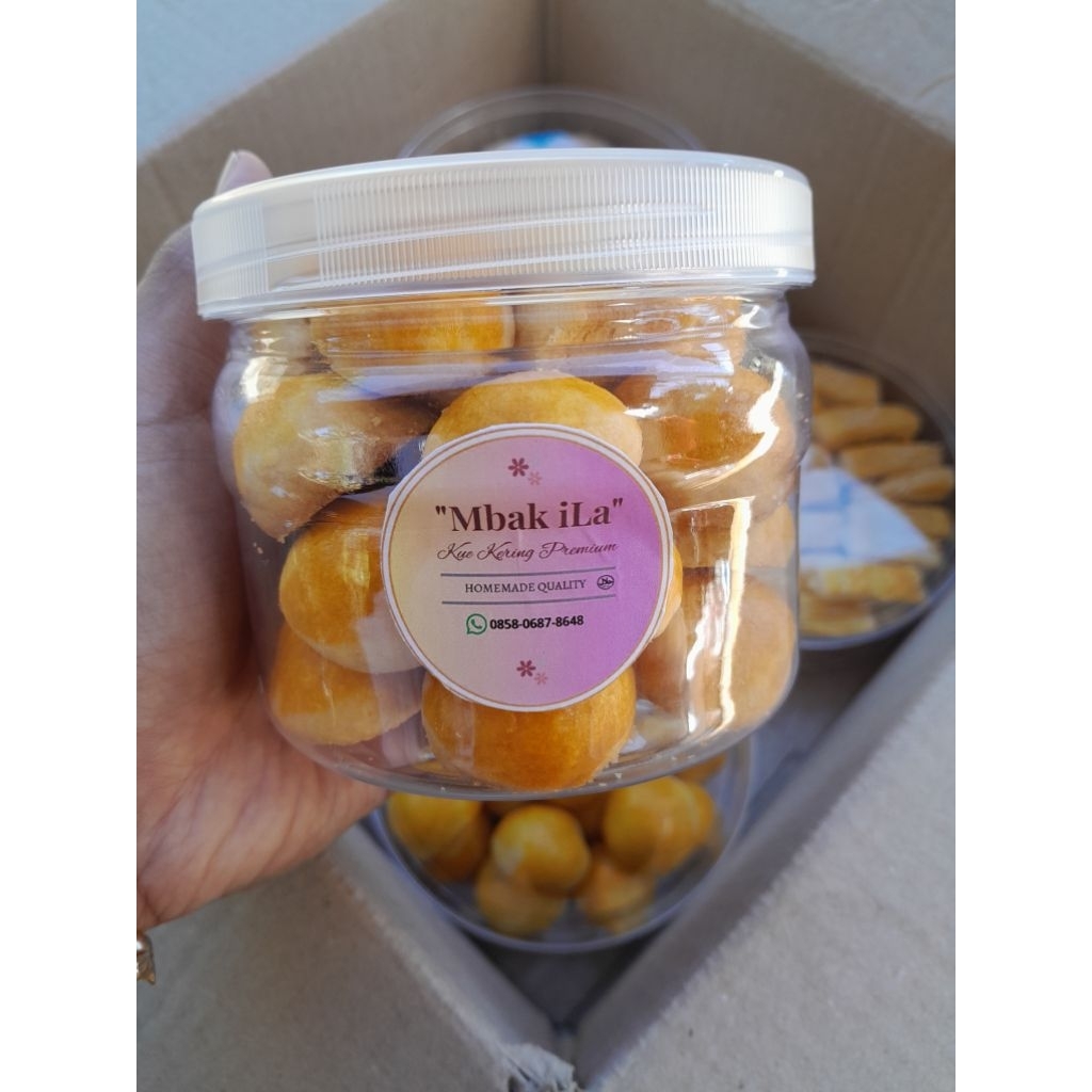 Nastar selai nanas kemasan toples 400ml