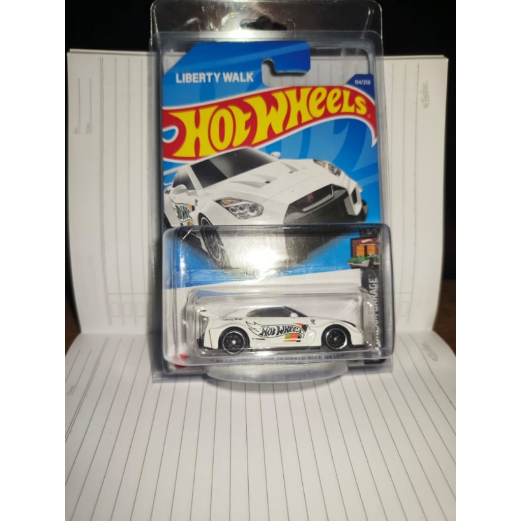 HOTWHEELS R35 LBWK
