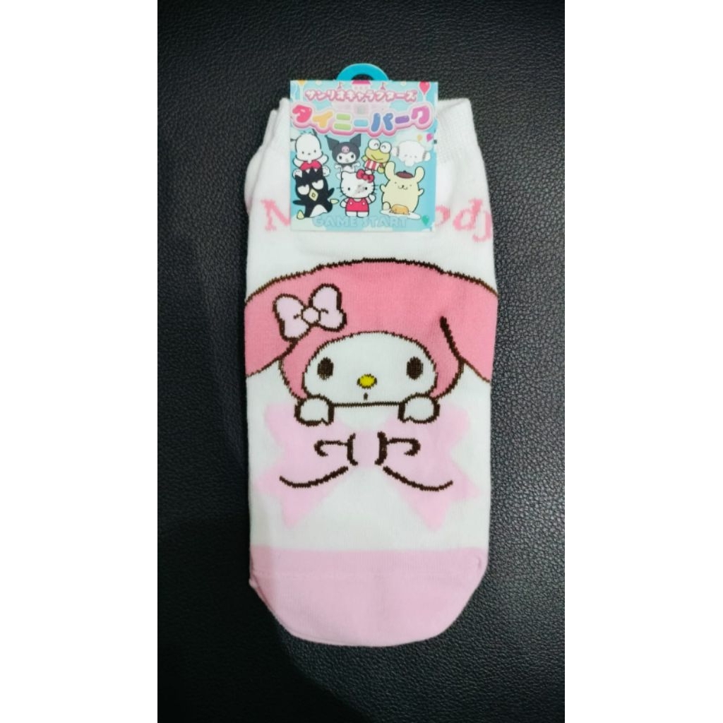 Kaos kaki Sanrio
