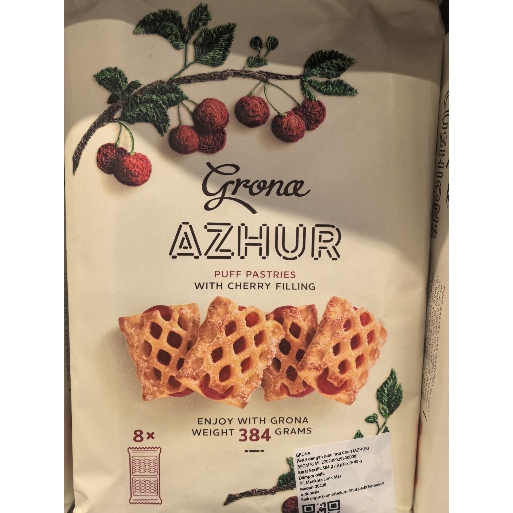 GRONA AZHUR WITH CHERRY FILLING. GRONA AZHUR PUFF PASTRIES
