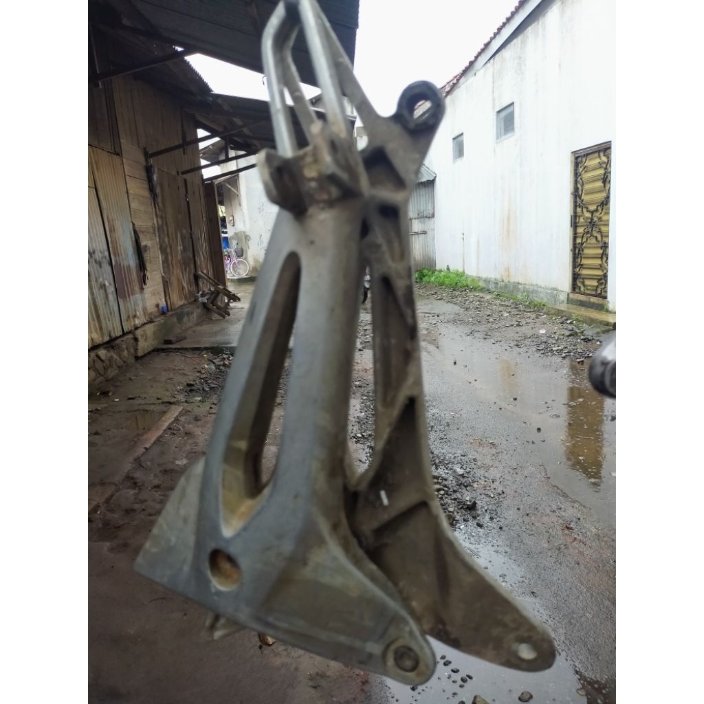 fostep step belakang Supra 125 Supra fit new Original copotan