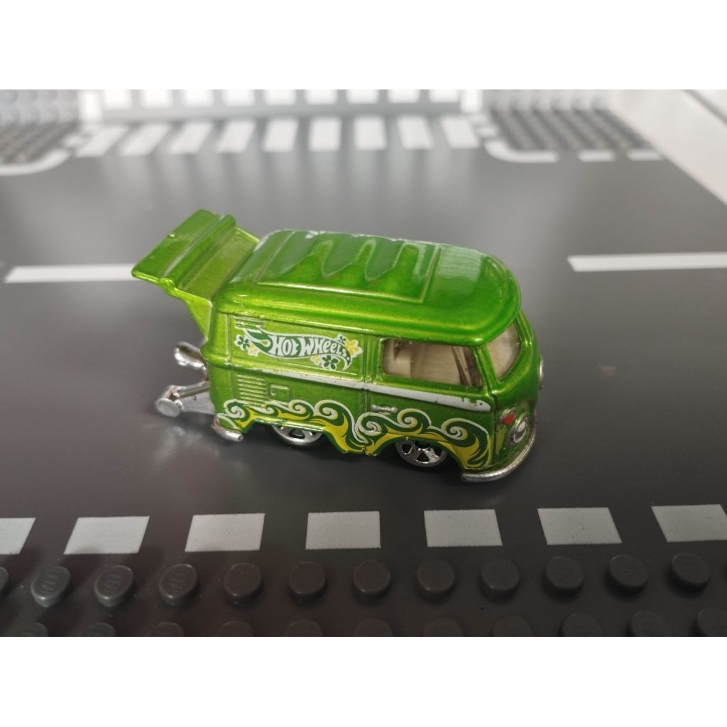 Hot wheels loose kool kombi