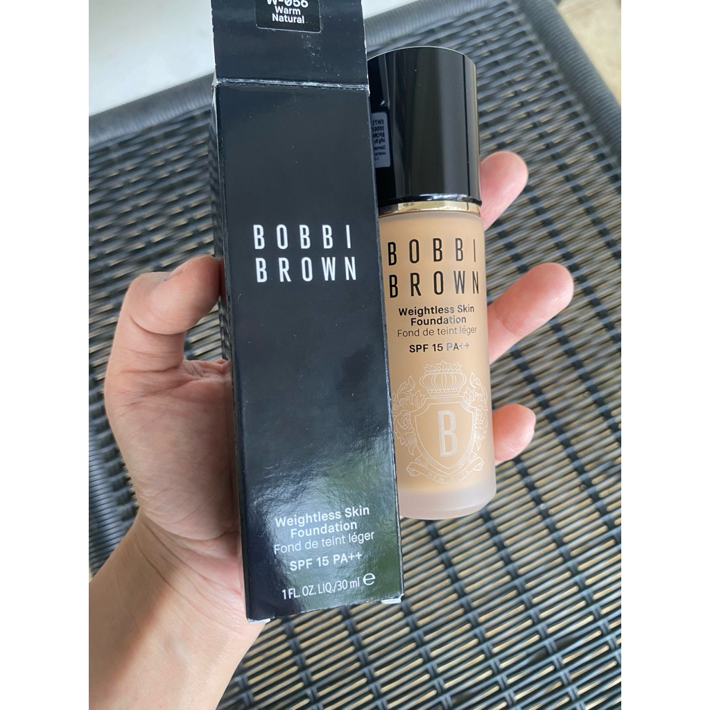 NEW Bobbi Brown Weightless Skin Foundation