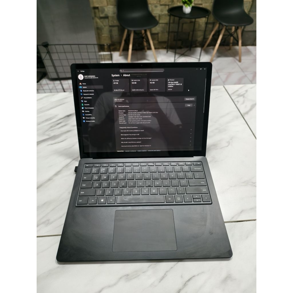 Microsoft Surface 4