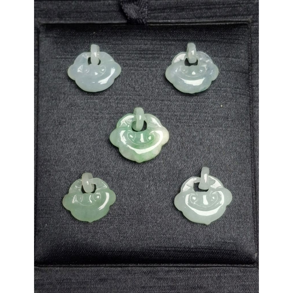 Mini Ruyi Longevity Lock Pendant