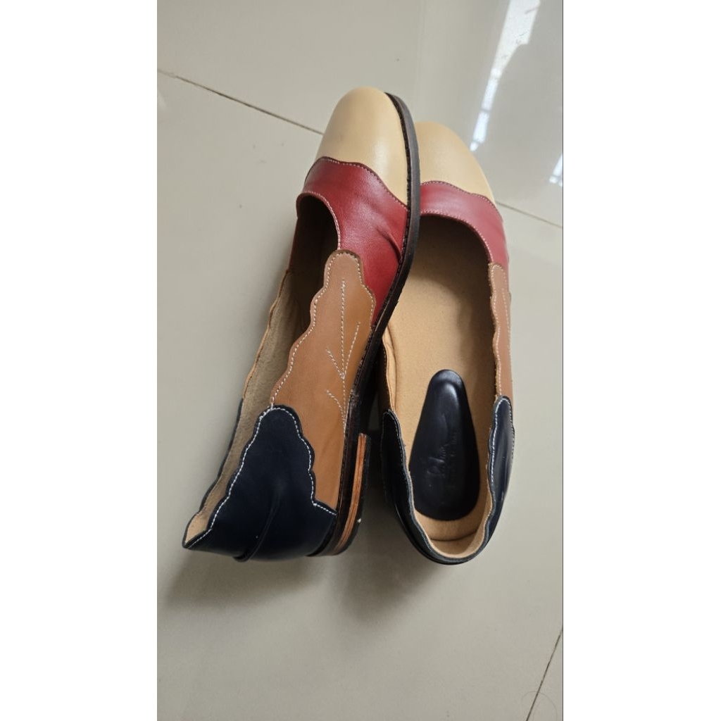 Preloved Serlium size 43