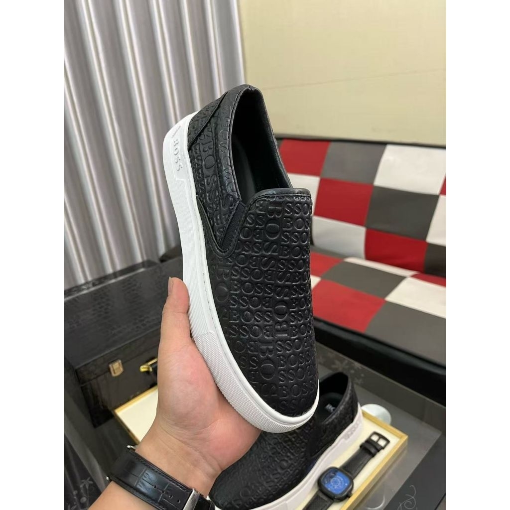 SEPATU PRIA SNEAKERS SLIPON BOSS LEATHER