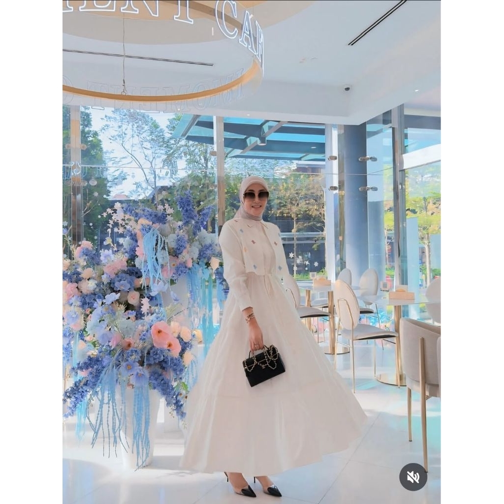 Syarla midi dress by rafika store