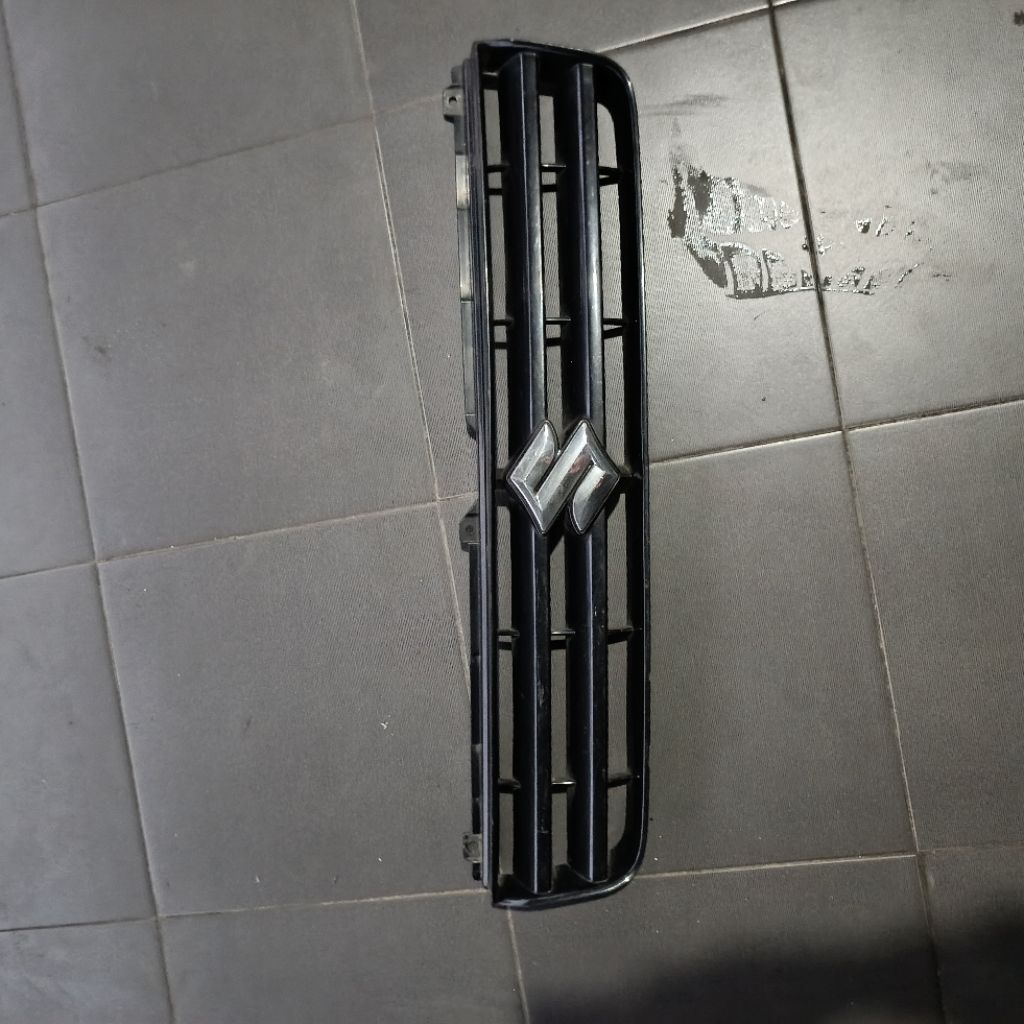 grill suzuki apv/mega carry