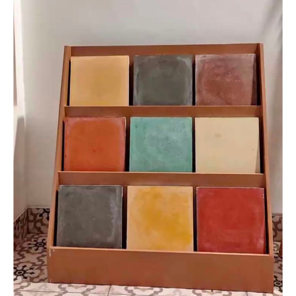 tegel ubin polos lantai dengan warna variatif