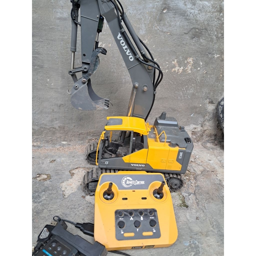 rc exca double e e598 volvo ec160e